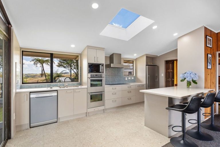 Photo of property in 821 Tariki Road, Ratapiko, Inglewood, 4390