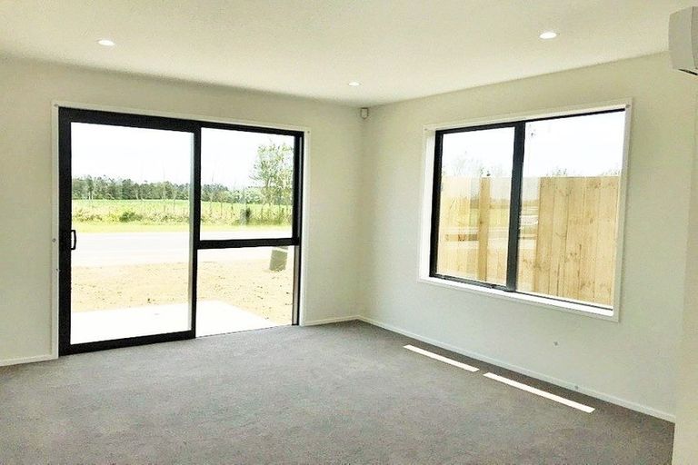 Photo of property in 63 Clarks Beach Road, Clarks Beach, 2122