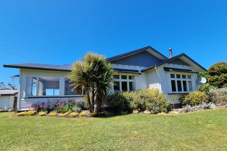 Photo of property in 8 Mcvicar Street, Tuatapere, 9620