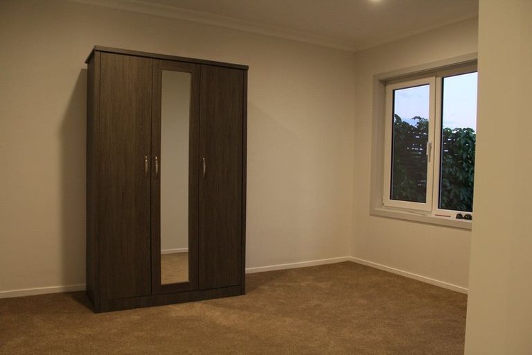 Photo of property in 1/1 Broadview Place, Howick, Auckland, 2014