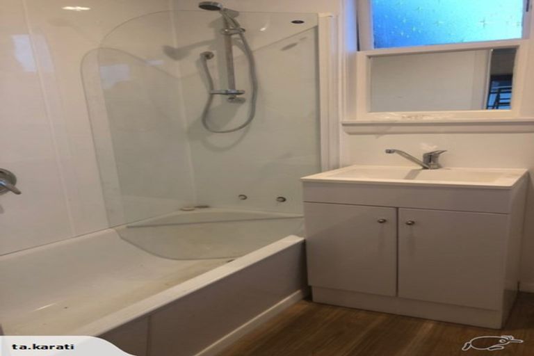 Photo of property in 9 Orontes Street, Shirley, Christchurch, 8013