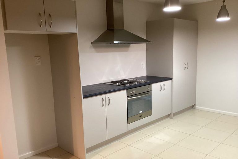 Photo of property in 43 Heathcote Street, Woolston, Christchurch, 8023