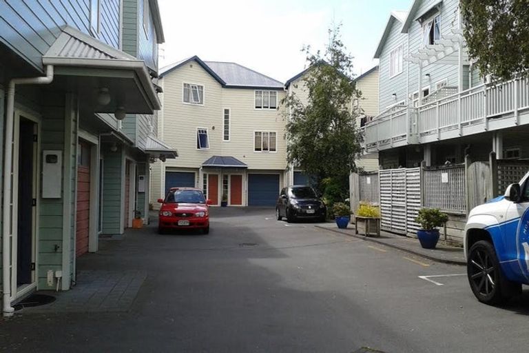 Photo of property in Colombo St Apartments, 11/10 Colombo Street, Newtown, Wellington, 6021