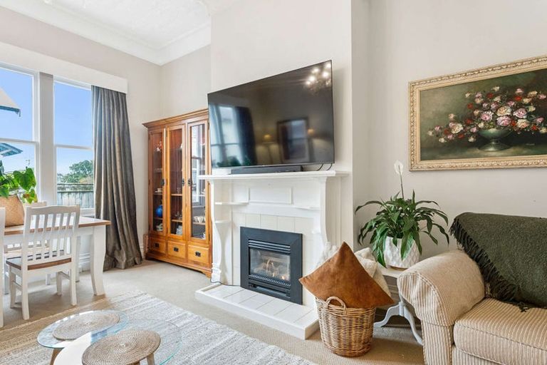 Photo of property in 12 Koromiko Road, Gonville, Whanganui, 4501