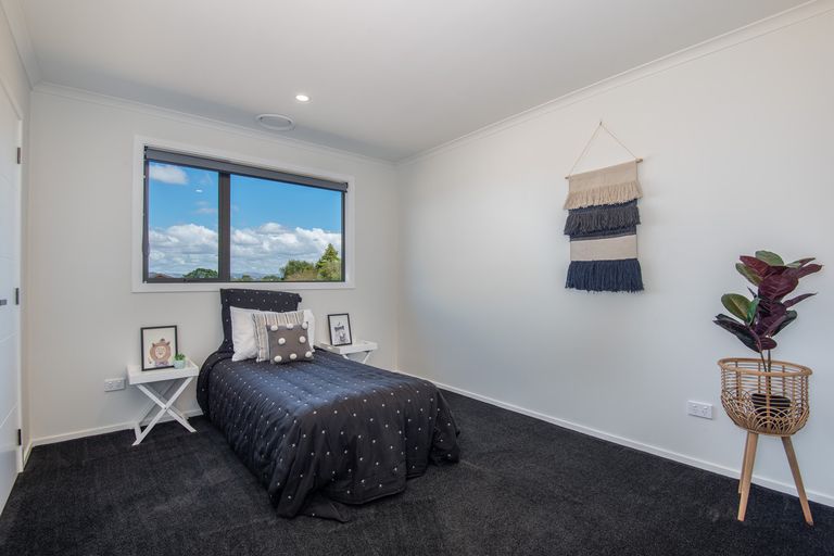 Photo of property in 42 Mcneil Street, Balclutha, 9230