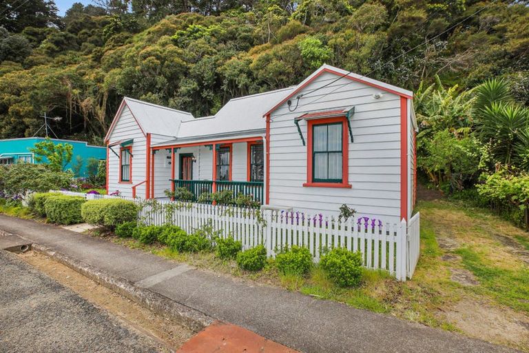 Photo of property in 404 Tararu Sh25 Road, Thames, 3500