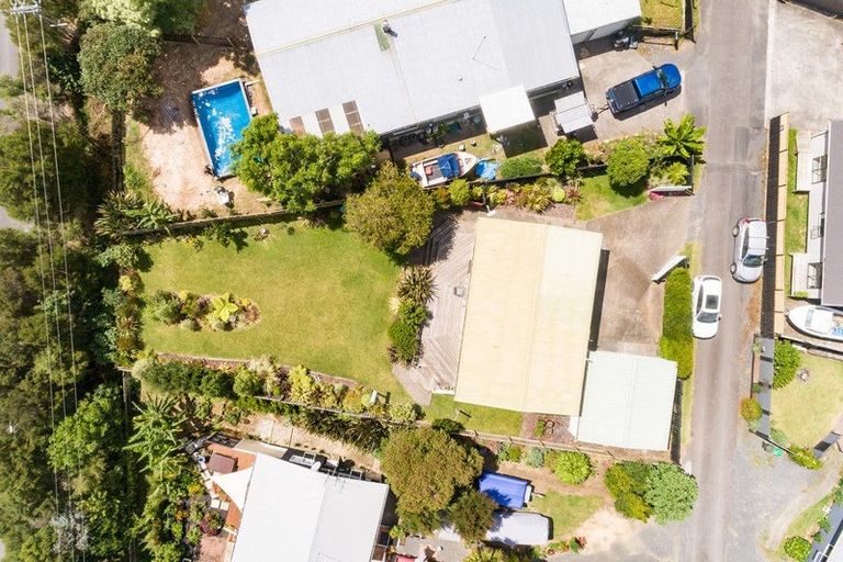 Photo of property in 3 Johnson Lane, Haruru, 0204