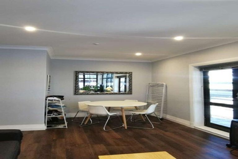 Photo of property in Kelvin House, 7g/16 The Terrace, Wellington Central, Wellington, 6011