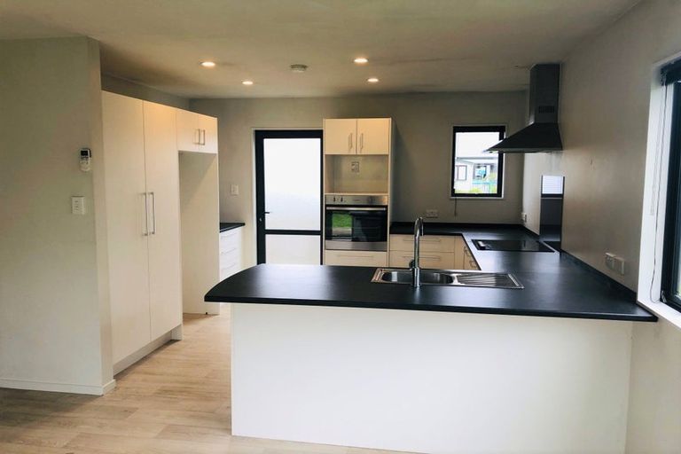 Photo of property in 98 Third View Avenue, Beachlands, Auckland, 2018