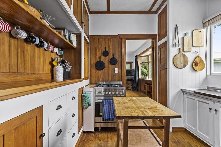 Photo of property in 55 South Road, Blagdon, New Plymouth, 4310