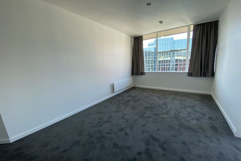 Photo of property in Terrace Tower Apartments, 12b/126 The Terrace, Wellington Central, Wellington, 6011