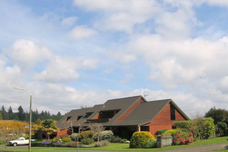 Photo of property in 12 Walford Drive, Lynmore, Rotorua, 3010