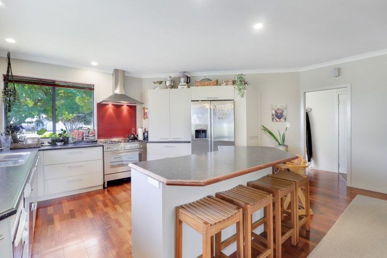 Photo of property in 20 Pohutukawa Grove, Lytton West, Gisborne, 4010