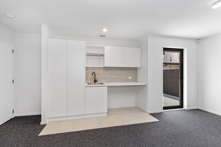 Photo of property in 4 Salkeld Place, Woodend, 7610