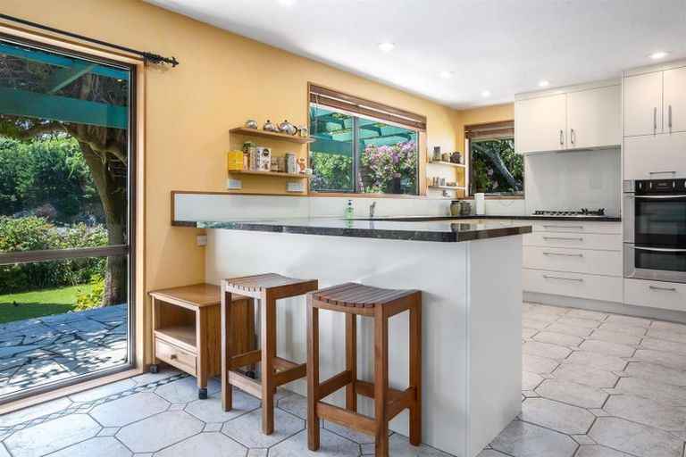 Photo of property in 12 Observatory Close, Whitby, Porirua, 5024