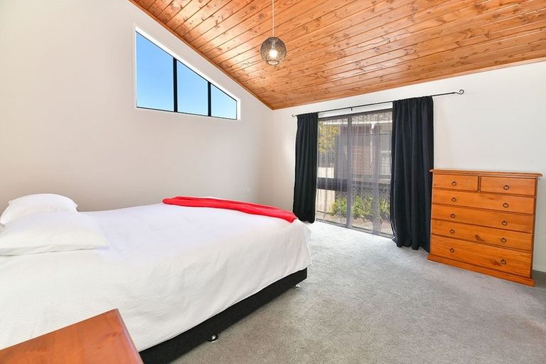 Photo of property in 18 Manly Park Avenue, Manly, Whangaparaoa, 0930
