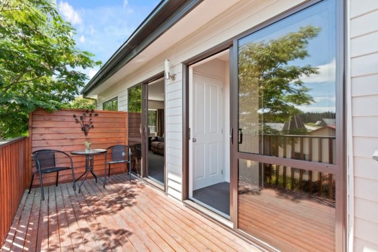 Photo of property in 9 Ludlow Place, Parklands, Christchurch, 8083