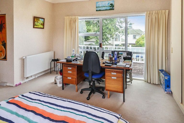 Photo of property in 141 Knights Road, Hutt Central, Lower Hutt, 5010