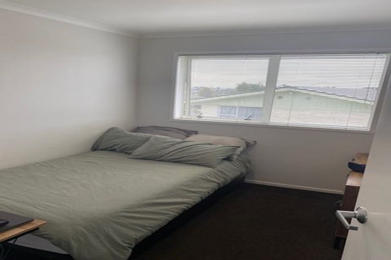 Photo of property in 11a Rishworth Avenue, Stanmore Bay, Whangaparaoa, 0932