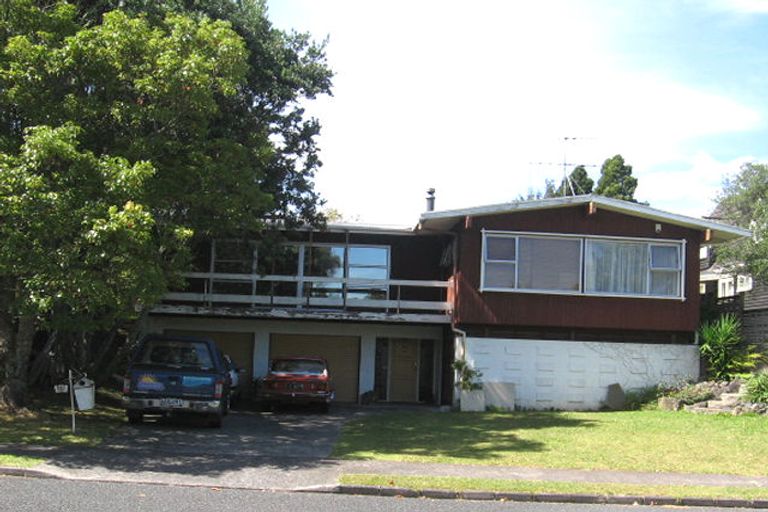 Photo of property in 62 Park Hill Road, Birkenhead, Auckland, 0626