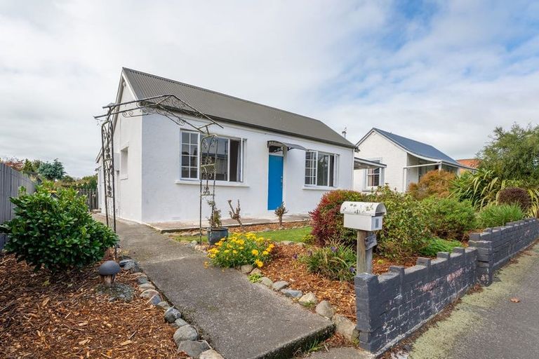 Photo of property in 6 Buchanan Street, Parkside, Timaru, 7910