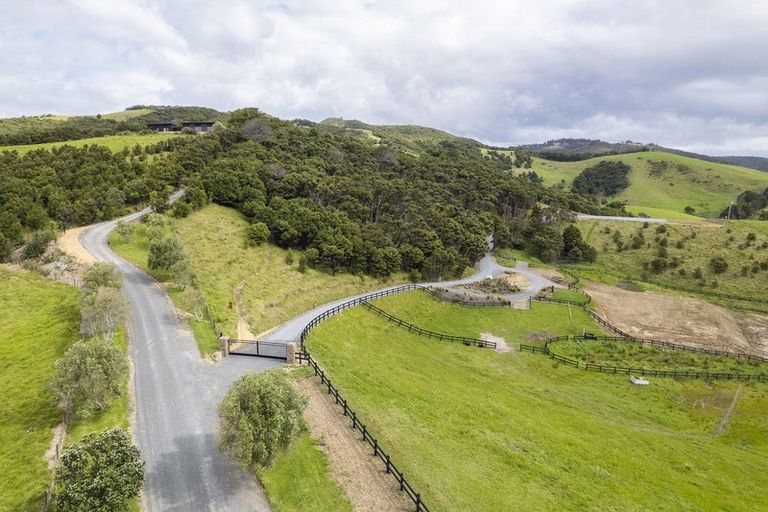 Photo of property in 54b Harambee Road, Taiharuru, Parua Bay, 0192