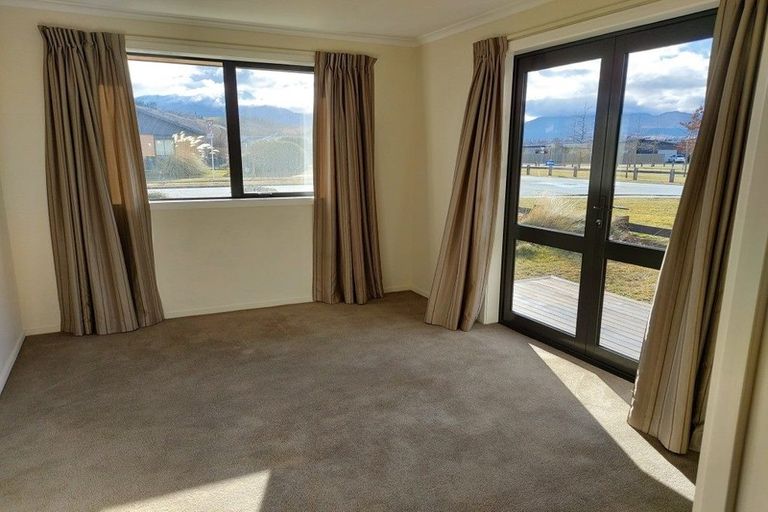 Photo of property in 74 Howards Drive, Lake Hayes, Queenstown, 9304