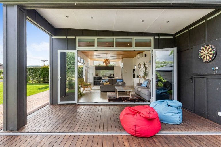 Photo of property in 100 Sylvia Road, Whangamata, 3620