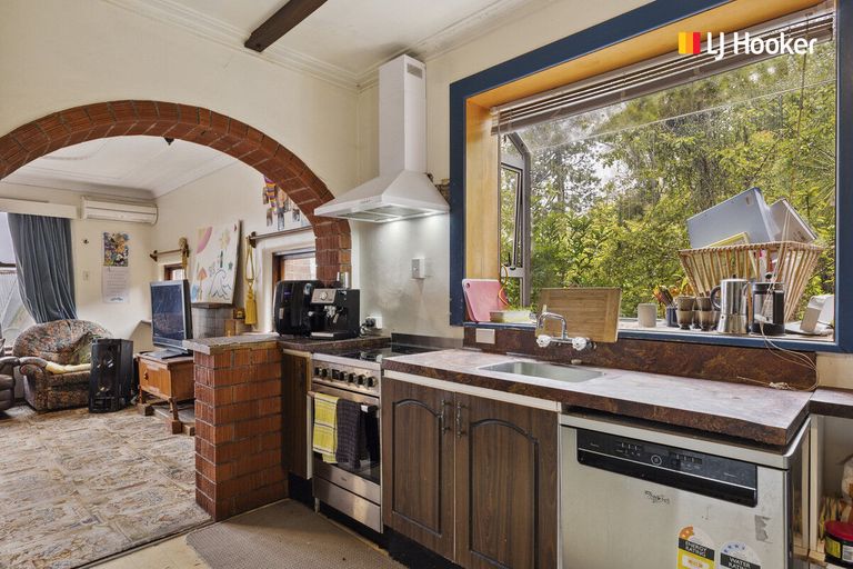 Photo of property in 60 Queen Street, North Dunedin, Dunedin, 9016