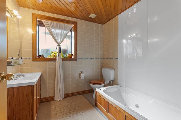 Photo of property in 36 Church Street, Oxford, 7430