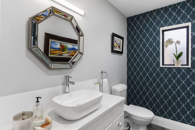 Photo of property in 2/19 Chiania Place, Somerville, Auckland, 2014