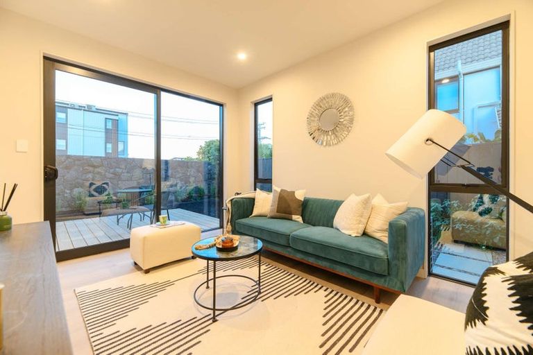 Photo of property in 26 Owens Road, Waiuku, 2123