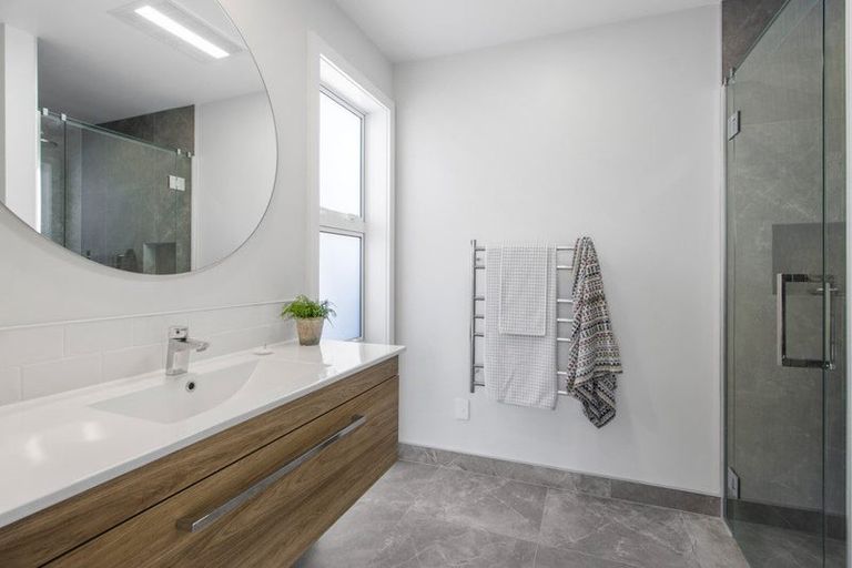 Photo of property in 5 Vesey Drive, Katikati, 3129