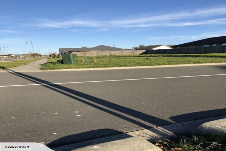 Photo of property in 15 Solander Road, Pegasus, 7612