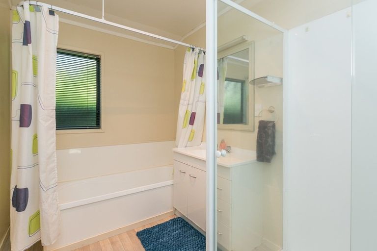 Photo of property in 812a Lumsden Road, Akina, Hastings, 4122