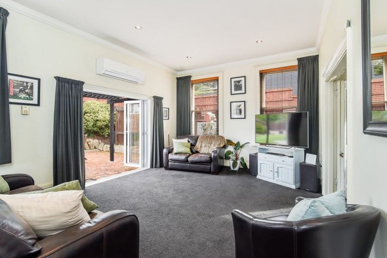 Photo of property in 23 Kenmure Road, Belleknowes, Dunedin, 9011