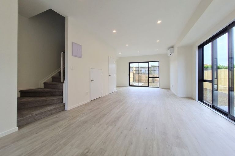 Photo of property in 6b Poruru Close, Papakura, 2110