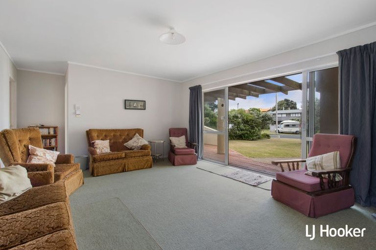 Photo of property in 70 Bway Road, Waihi Beach, 3611