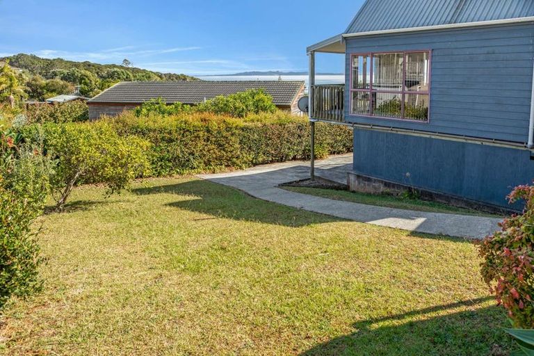 Photo of property in 5 Dudley Crescent, Cable Bay, 0420