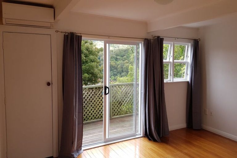 Photo of property in 77 Wilton Road, Wilton, Wellington, 6012