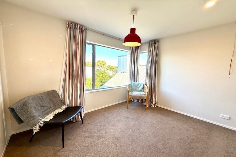 Photo of property in 177 Weston Road, St Albans, Christchurch, 8052