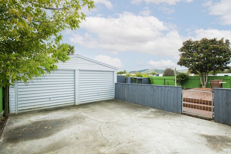 Photo of property in 15 Glasgow Crescent, Kaiti, Gisborne, 4010