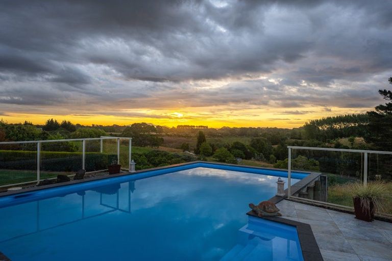 Photo of property in 101 Forest Lakes Road, Otaki, 5583