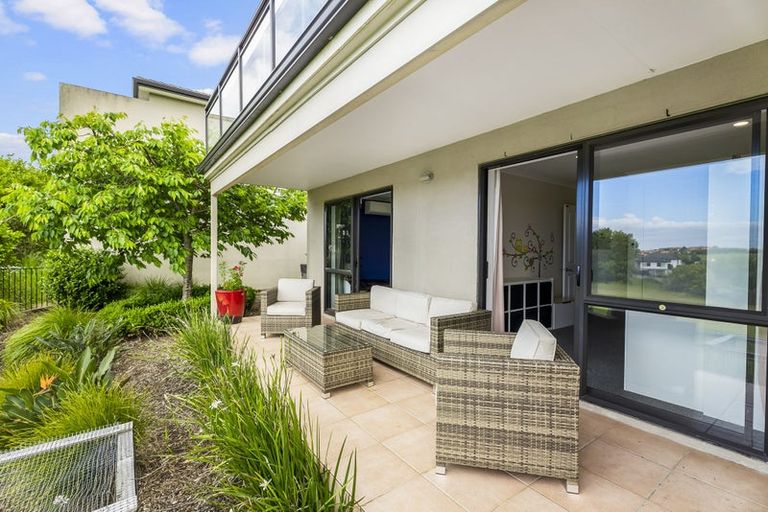 Photo of property in 22 Keepers Drive, Gulf Harbour, Whangaparaoa, 0930