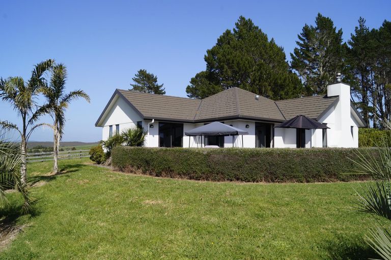 Photo of property in 459 Wiroa Road, Kerikeri, 0293