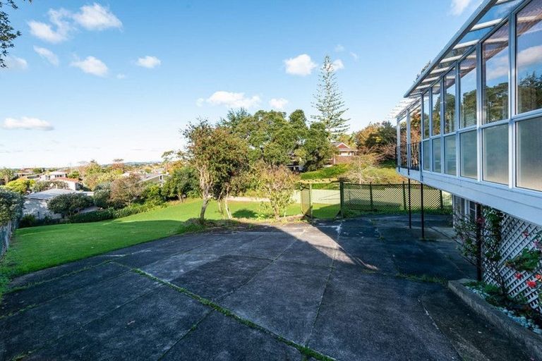Photo of property in 14 Greenhill Crescent, Pakuranga, Auckland, 2010