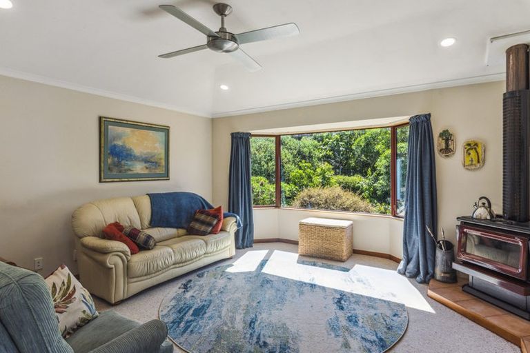 Photo of property in 140 Paetawa Road, Peka Peka, Waikanae, 5391