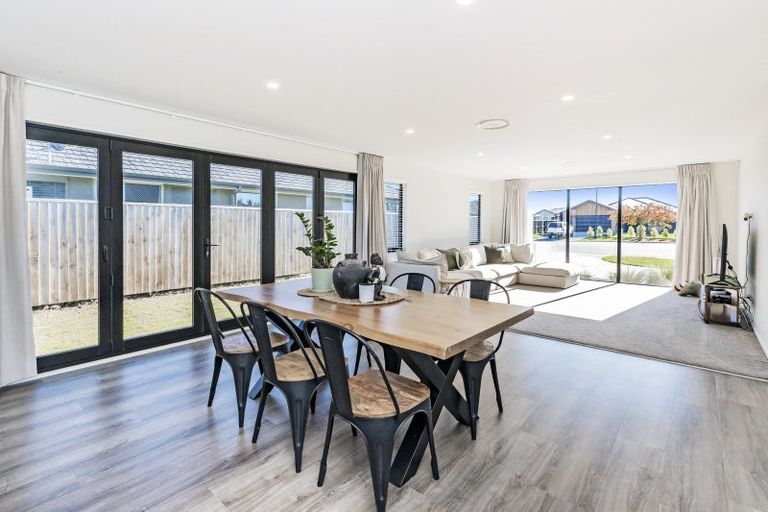 Photo of property in 12 Cedric Place, Darfield, 7510