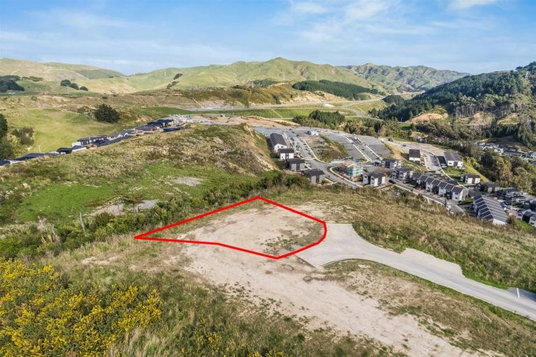 Photo of property in 13 Stunsail Lane, Whitby, Porirua, 5024