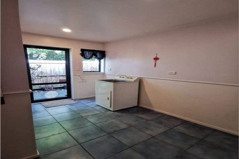 Photo of property in 85 Peer Street, Upper Riccarton, Christchurch, 8041
